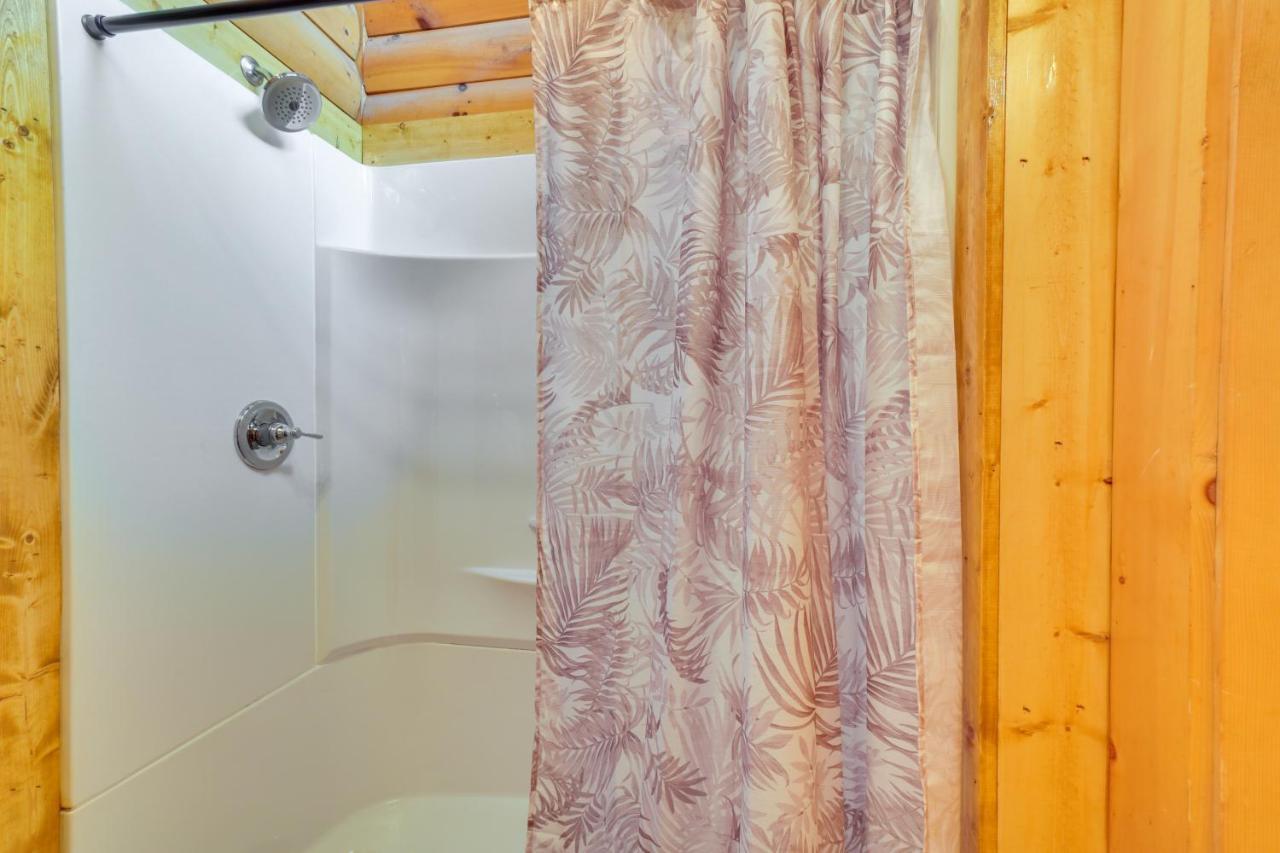 Lovely Gatlinburg Cabin With Private Hot Tub! 外观 照片
